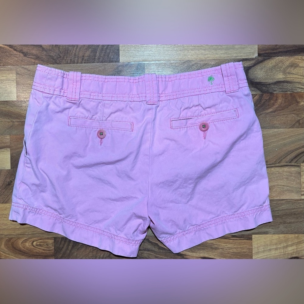 Lilly Pulitzer Pink Chino Shorts Size 6 • Palm Logo • 5” Inseam • Cotton - Picture 2 of 7